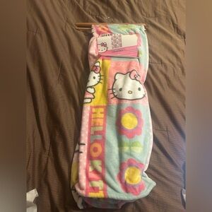 Hello Kitty Throw blanket